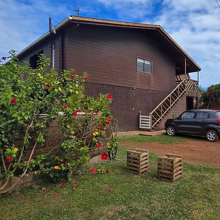 Apartamentos Tupuna Lodge Hanga Roa Exterior photo