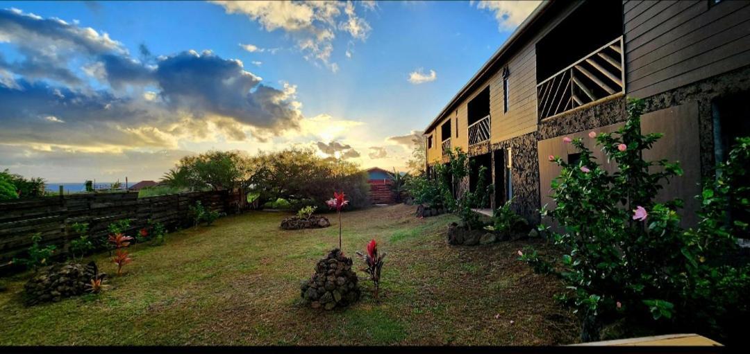 Apartamentos Tupuna Lodge Hanga Roa Exterior photo